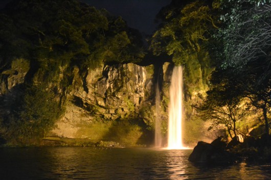 Cheonjiyeon Waterfall at night
