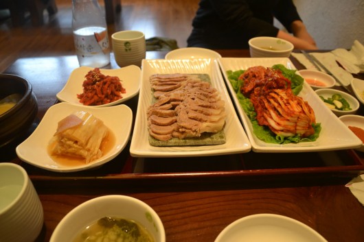 Fat pork slices with kimchi