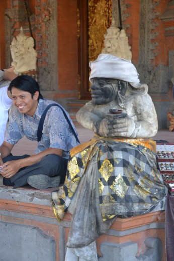 Random statue in Ubud