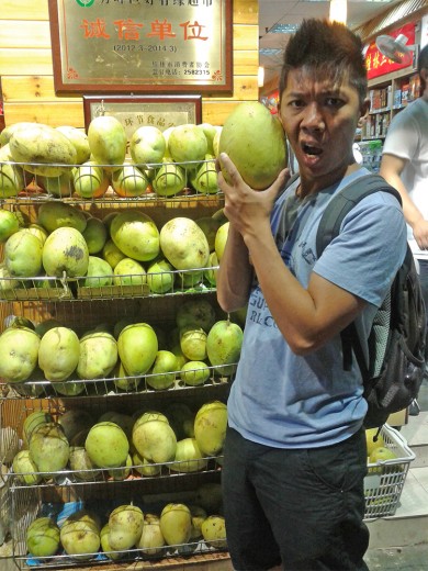 Huge mangos the size of your head!