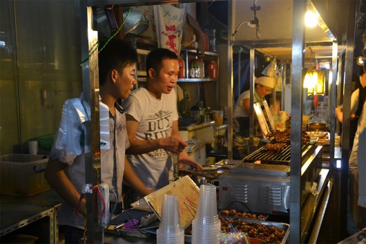 Street food vendors in Guilin