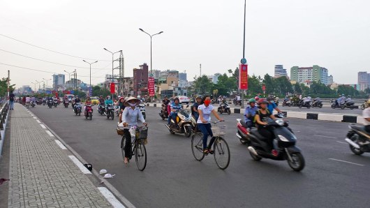 Asian Backpacker - Hanoi