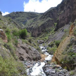 Little waterfall during our descend from Tapay