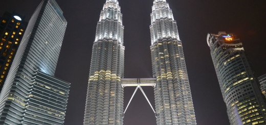 Impressive sight at night, Petronas towers